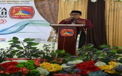 ZIARAH ke RASULILLAH - Drs. Musthofa Mu'in